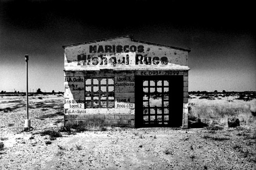 Mariscos from the outside.jpg (243 KB)